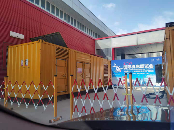 汕头发电车出租-发电机无电压或电压太低怎么办？